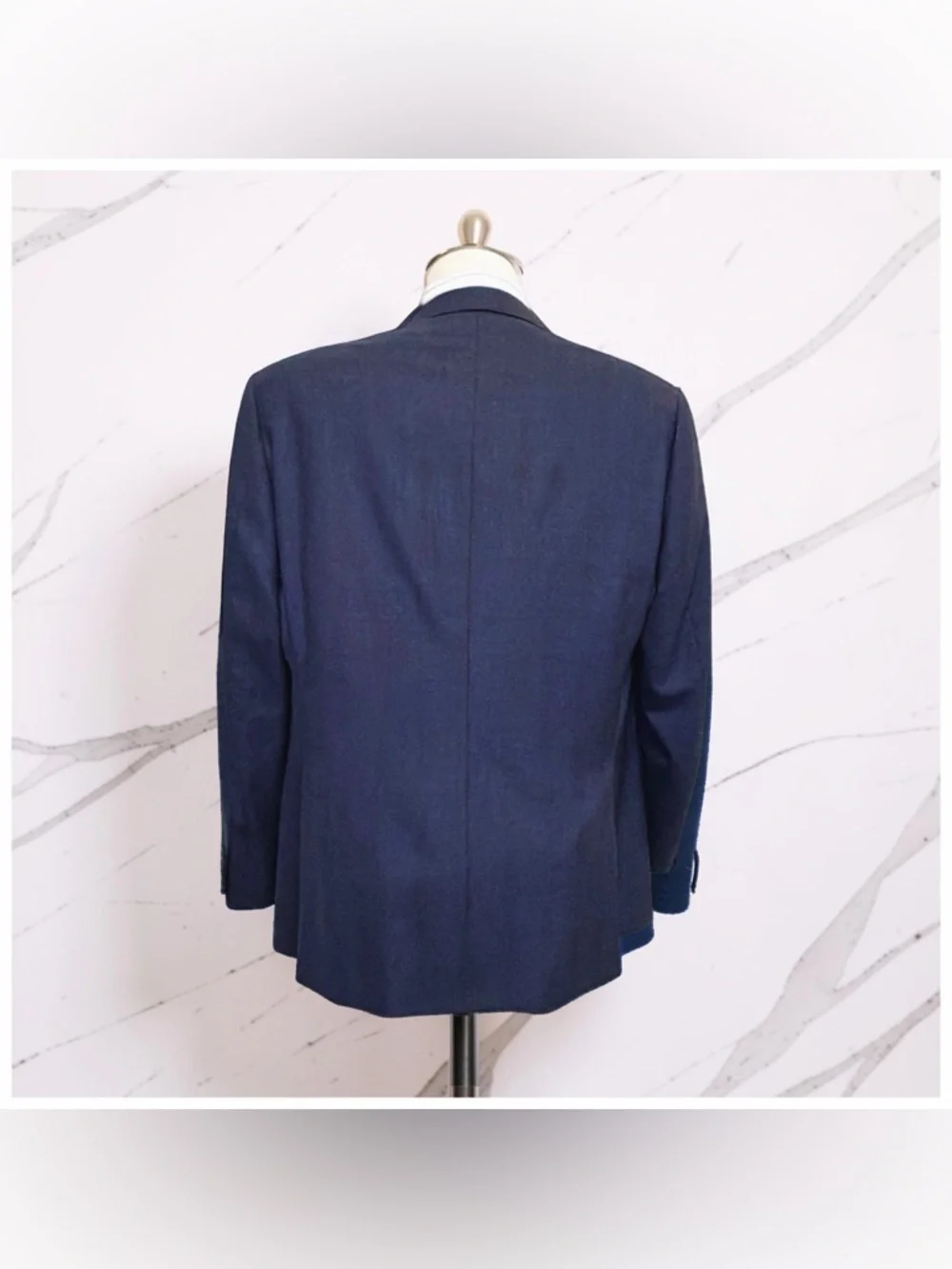 Brioni Men’s Navy Blue Suit | Super 160’s | Luxury | Italian | Tailored